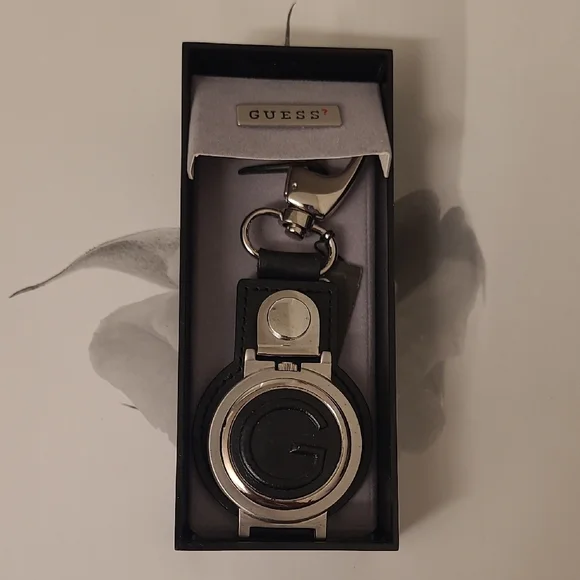 GUESS Black and Silver Watch with Keychain - Picture 8 of 10